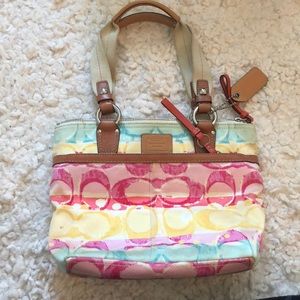 COACH PURSE!!!!! Great Condition